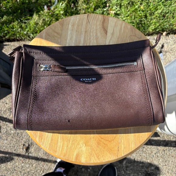 Coach brown leather clutch purse. - Picture 1 of 1